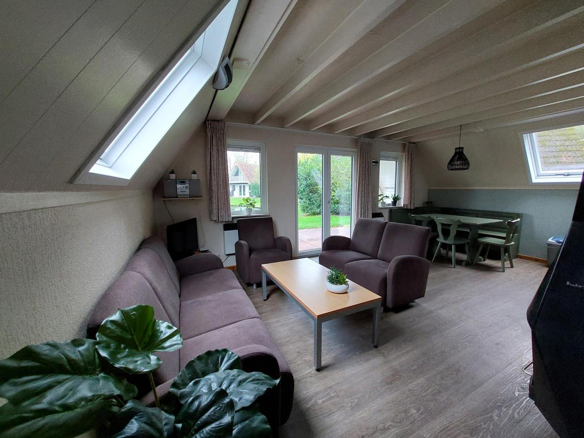 De Gouwe, 158 - Aan Visvijver, De Beste Visstek Gramsbergen Exterior photo